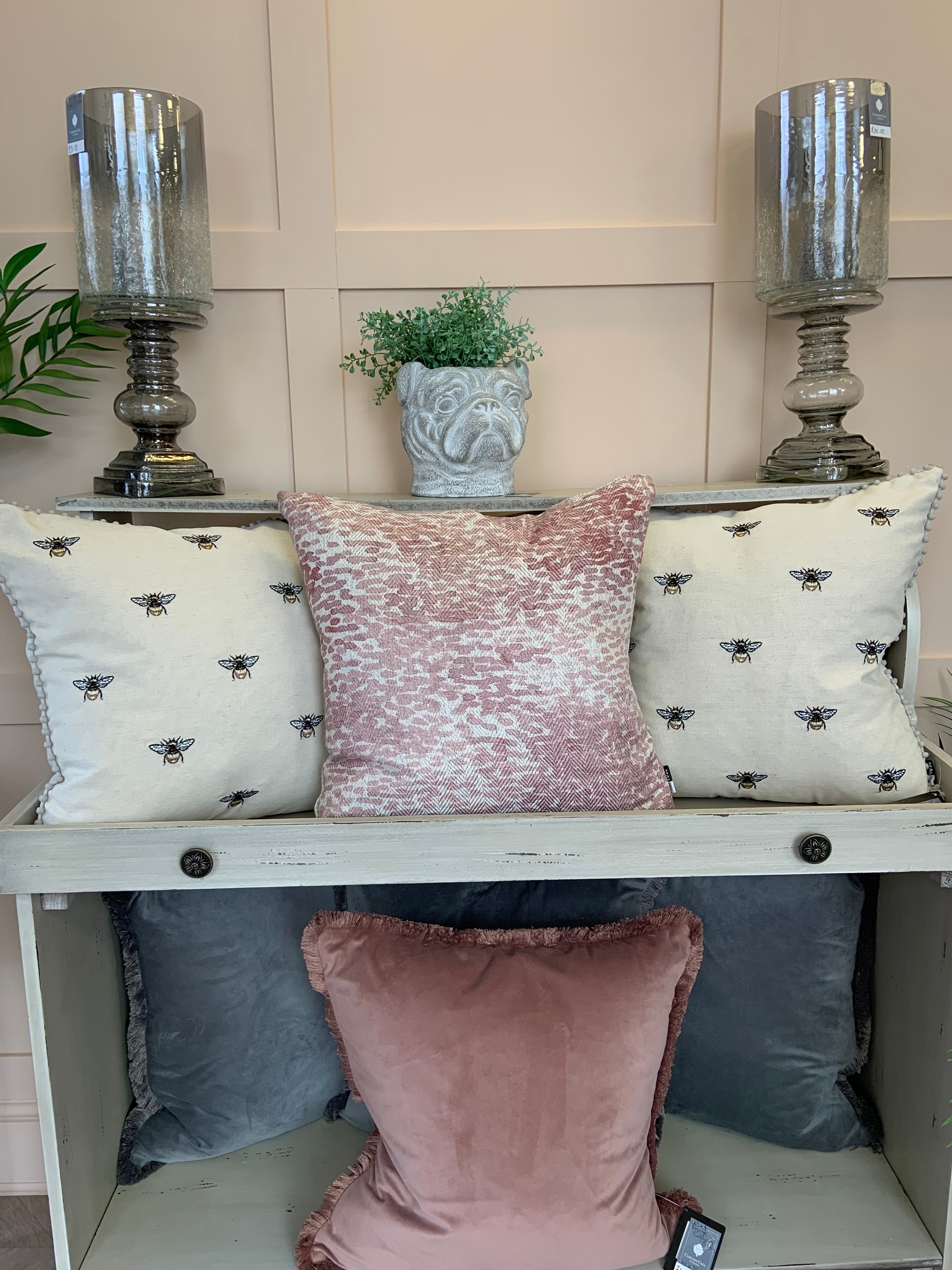 Cushions & Throws – Curtain Call Home