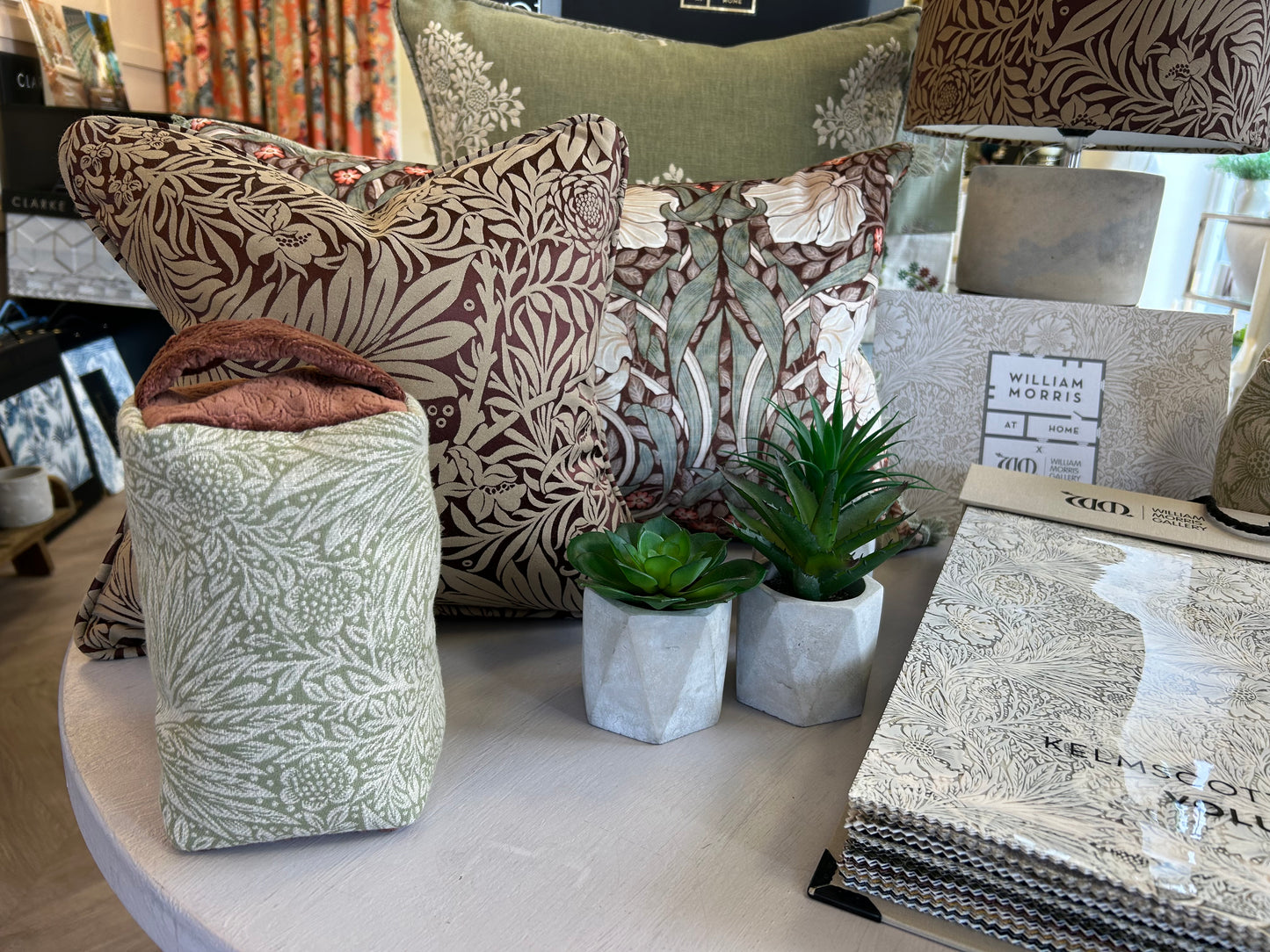 Larkspur Woven Cushion - Berry