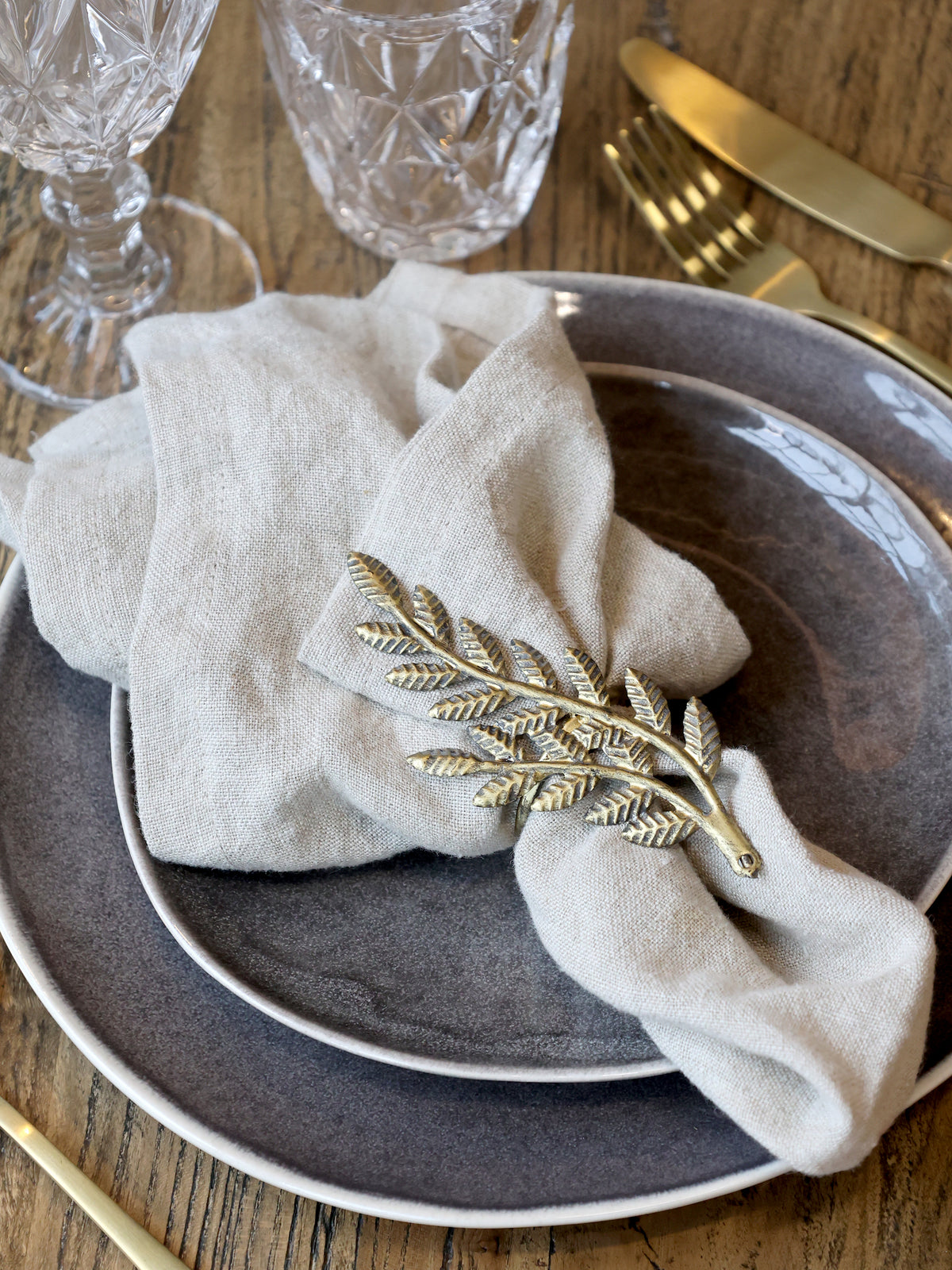 Antique Brass Leaf Napkin Ring
