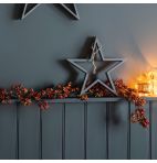 Berry Garland with Leaves