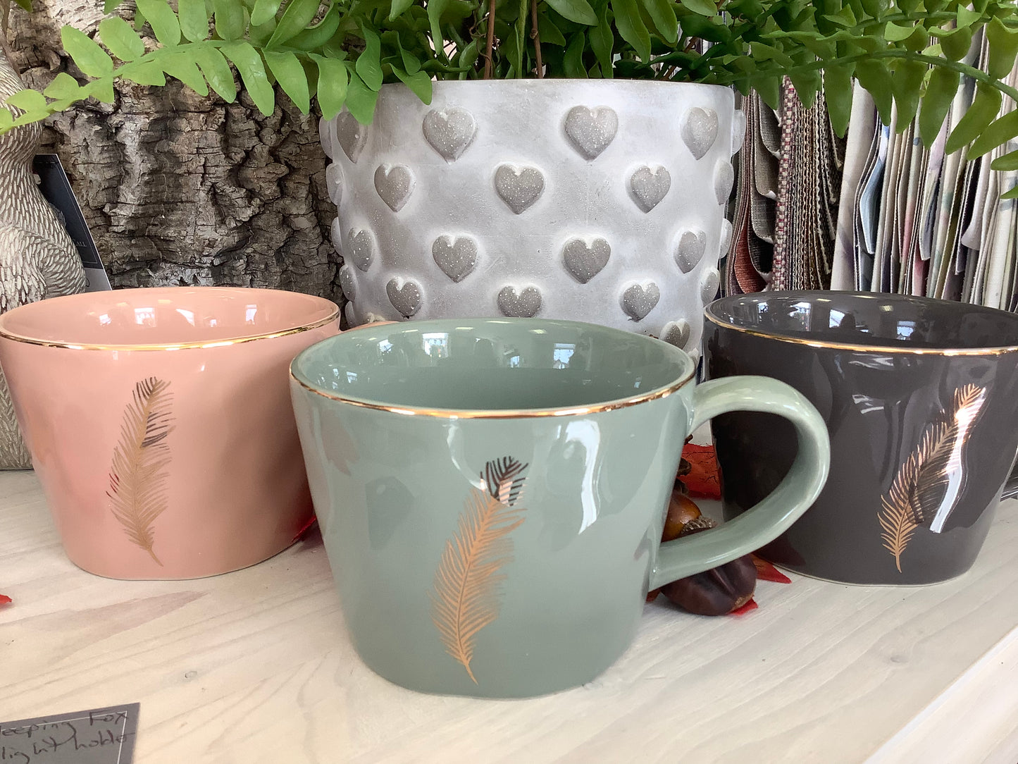 Artisan Feather Mug - Sage Green