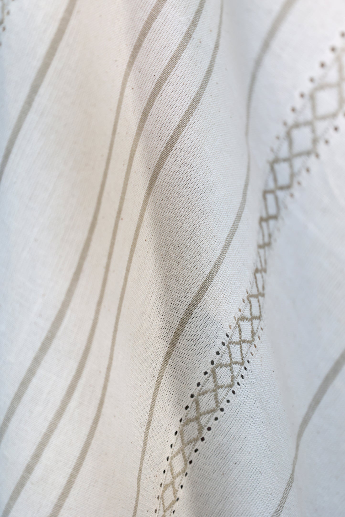 Aix French Embroidery Tea Towel