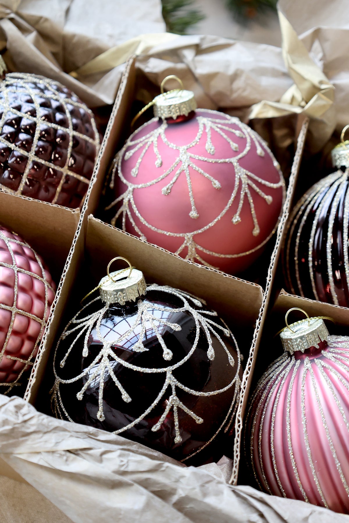 Deep Purple Set Of 6 Baubles