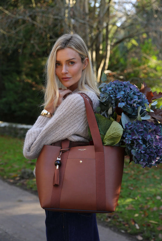 Benita Conker Casual Tote With Pouch