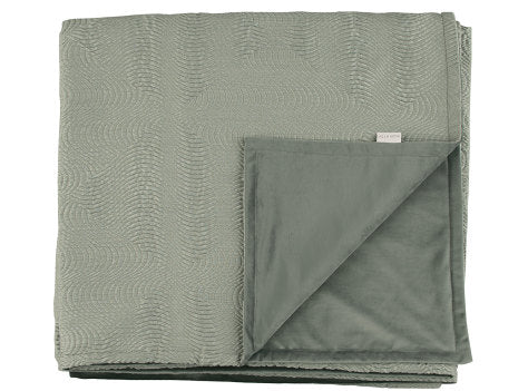 Villa Nova Nila Throw In Slate